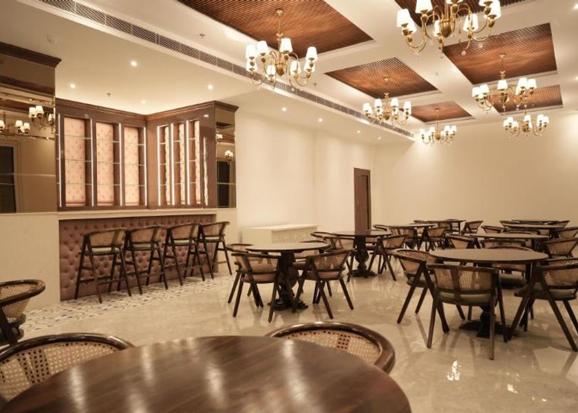 Himachal Pradesh Parwanoo Food & Dining