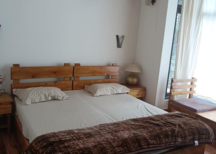 Uttarakhand Ranikhet Executive Room