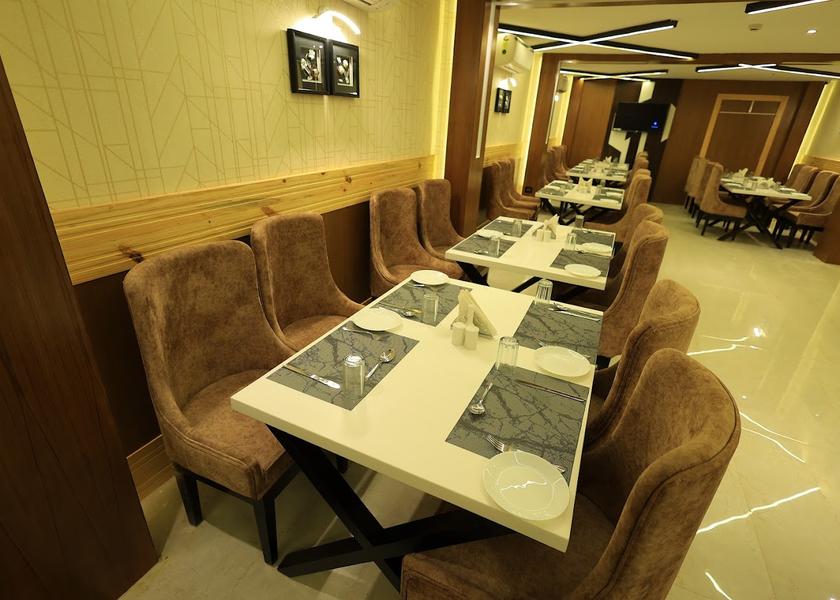 Odisha Bhubaneswar Food & Dining