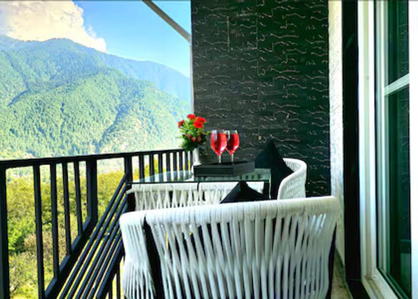 Jammu and Kashmir Pahalgam 1025