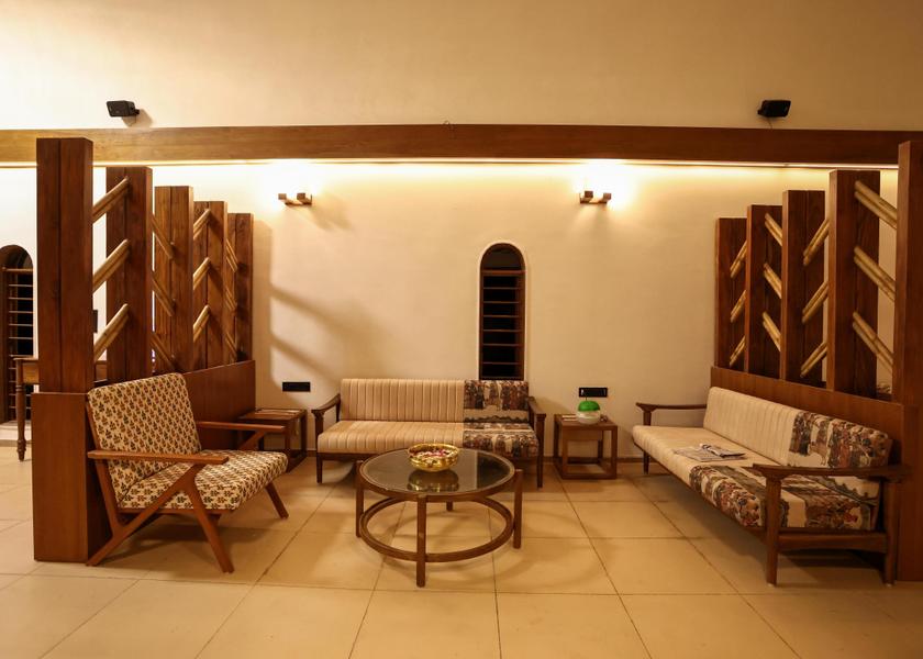 Gujarat Sasan Gir Public Areas