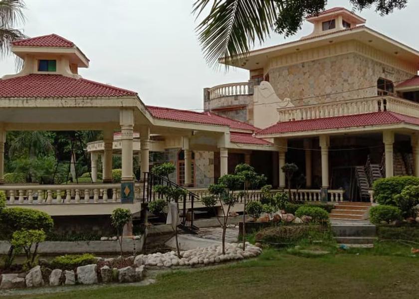 Uttar Pradesh Kanpur Hotel Exterior