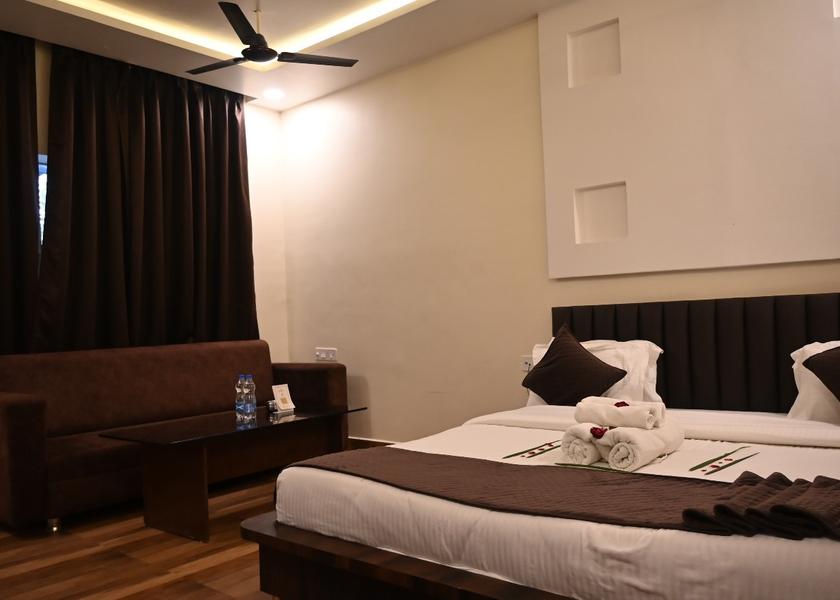 Madhya Pradesh Kanha Cottage Room