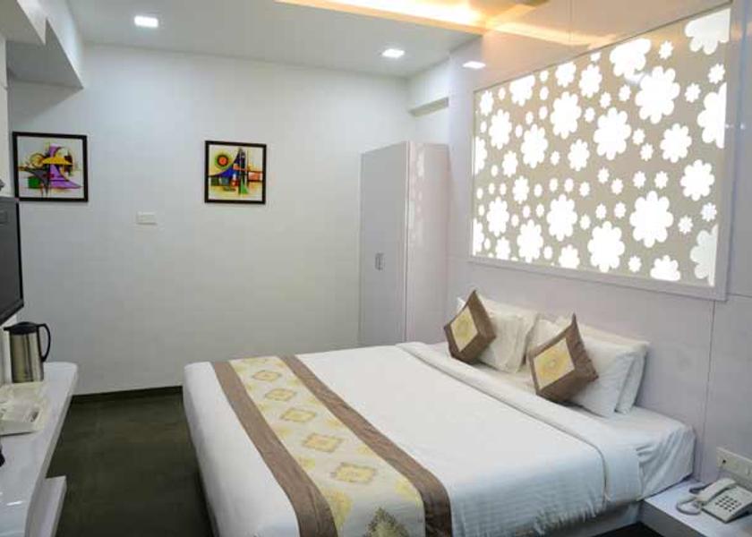 Maharashtra Ratnagiri Public Areas