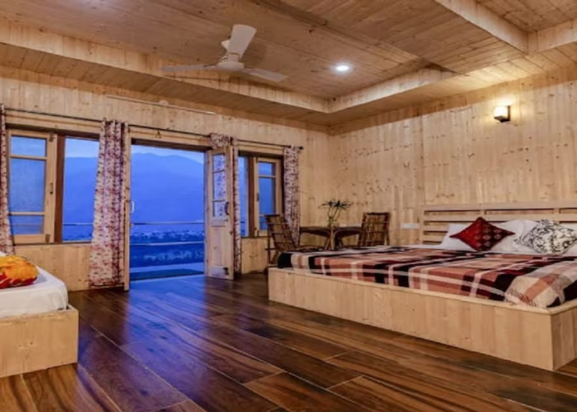 Himachal Pradesh Chamba Family Room