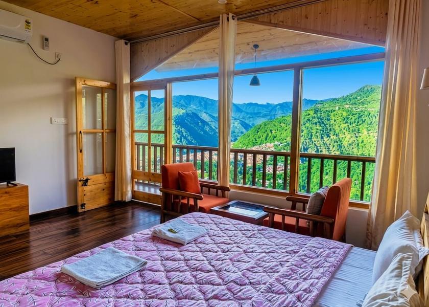 Himachal Pradesh Chamba Super Deluxe Room