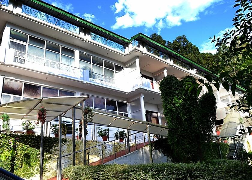 Uttarakhand Bhimtal Hotel Exterior