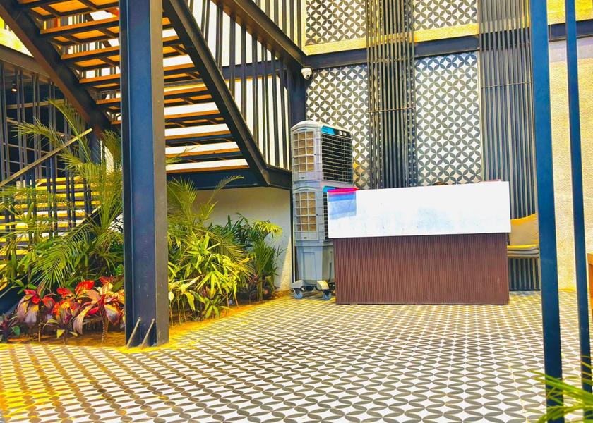 Uttar Pradesh Lucknow Public Areas