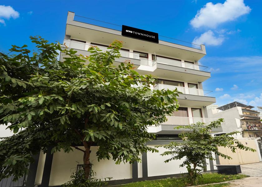 Uttar Pradesh Noida Facade