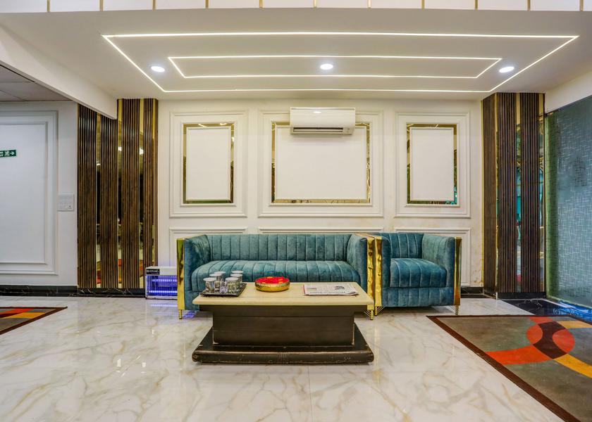 Delhi Delhi Reception