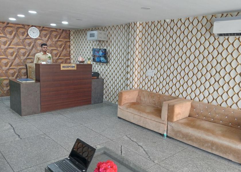 Uttar Pradesh Noida Public Areas