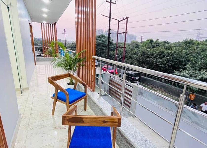 Uttar Pradesh Noida Balcony