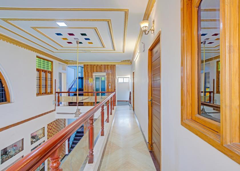 Tamil Nadu Chennai Lobby