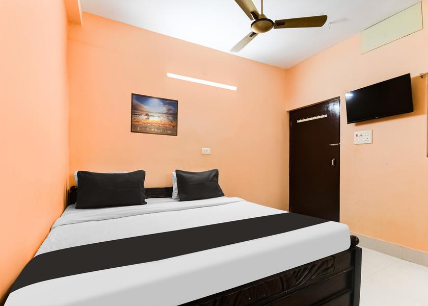 Odisha Puri Room