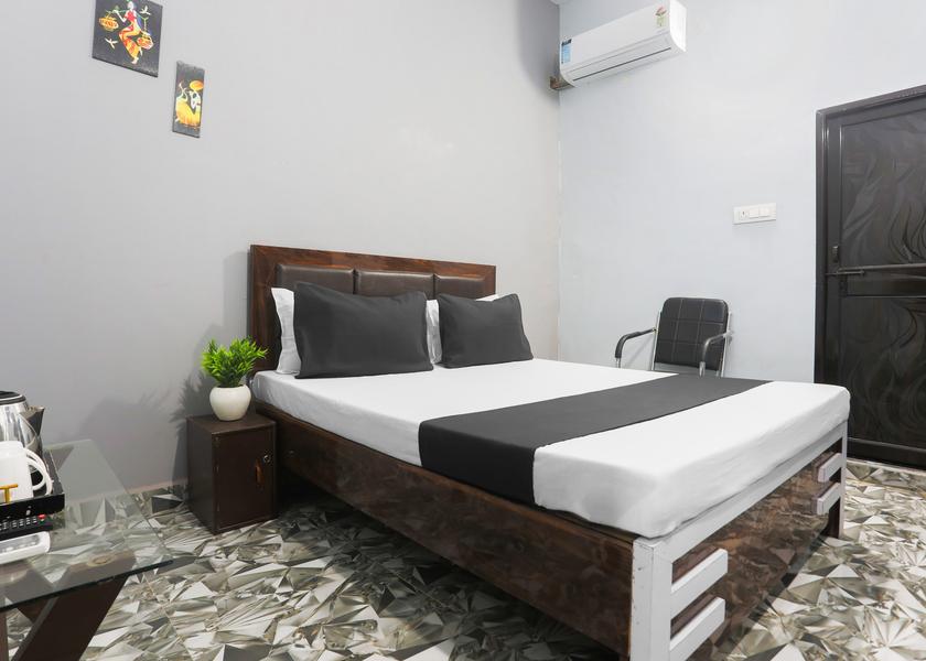 Madhya Pradesh Rewa Room