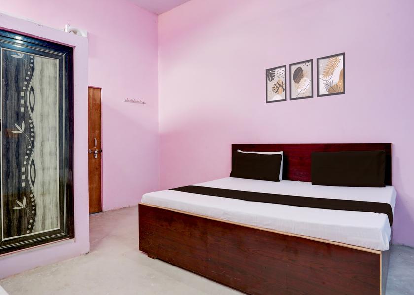 Uttar Pradesh Aligarh Room