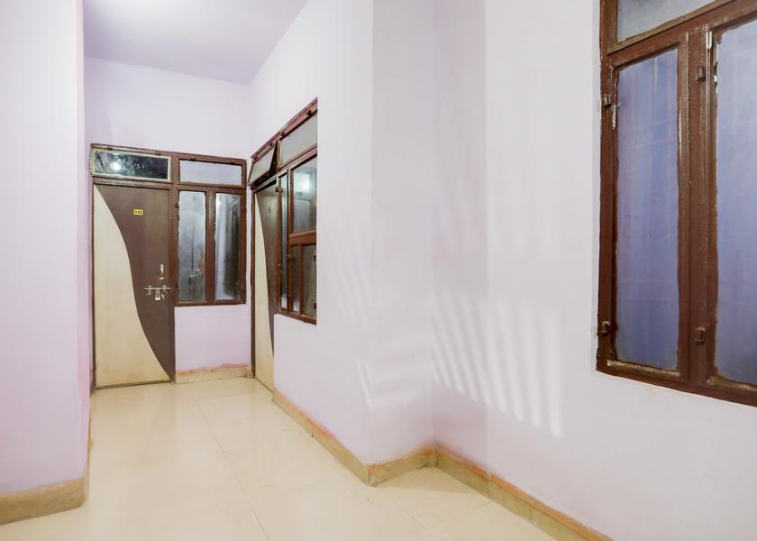 Uttar Pradesh Agra Lobby