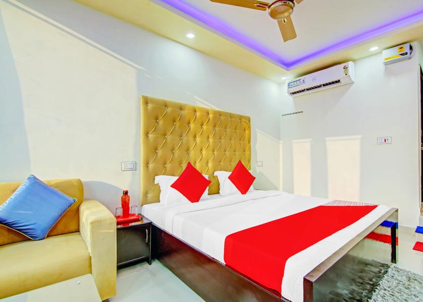 Uttar Pradesh Meerut Room