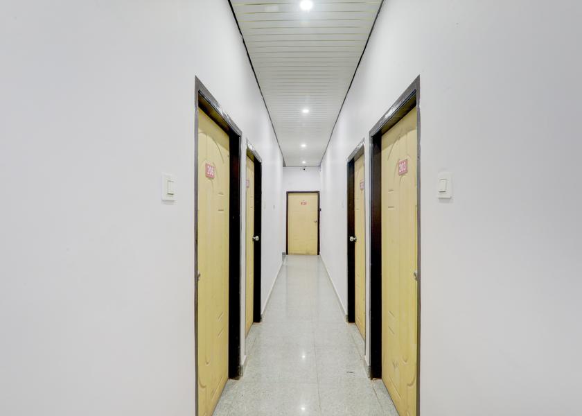 Uttar Pradesh Lucknow Public Areas