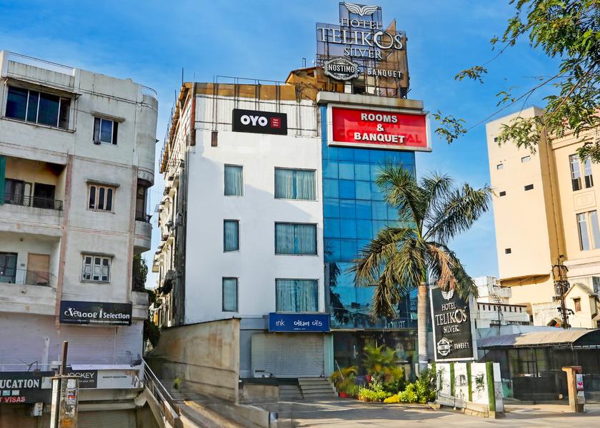 Gujarat Vadodara Facade
