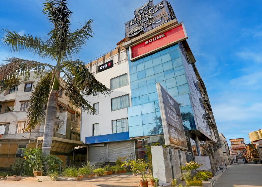 Gujarat Vadodara Facade