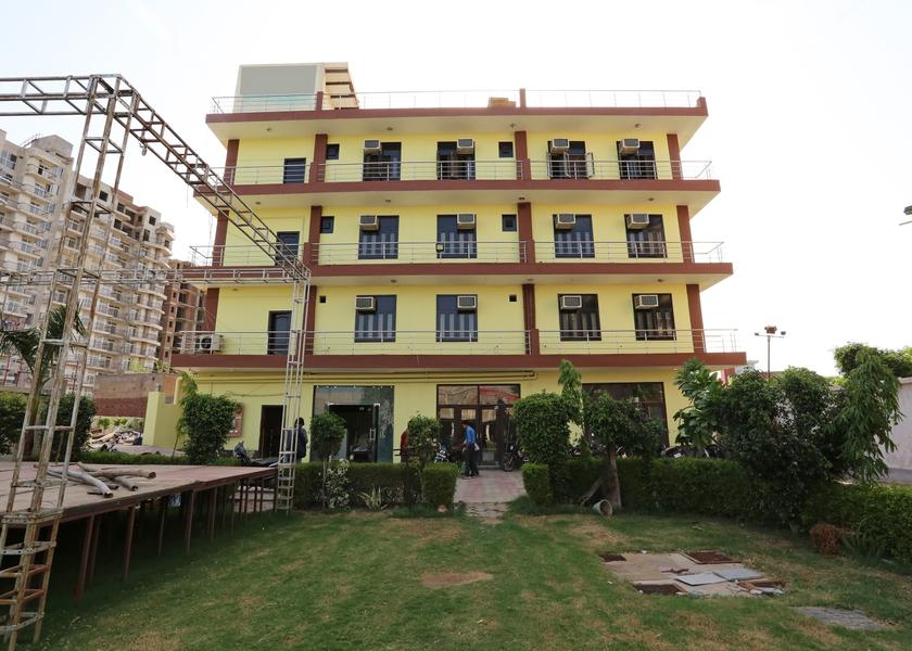 Uttar Pradesh Mathura Facade