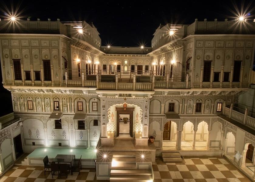 Rajasthan Mandawa Hotel Exterior