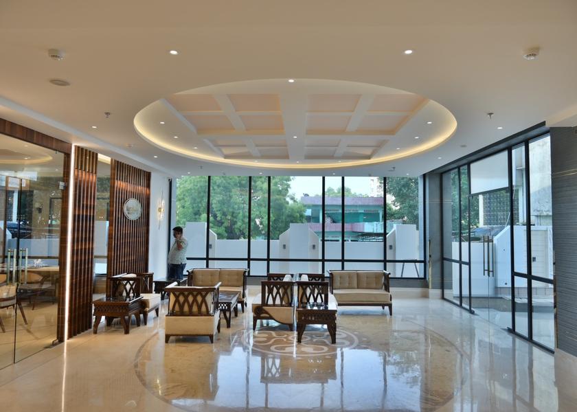 Uttar Pradesh Varanasi Public Areas