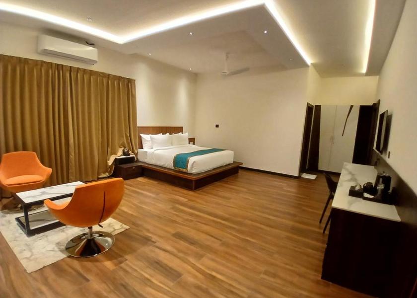 Karnataka Nandi Hills Club room