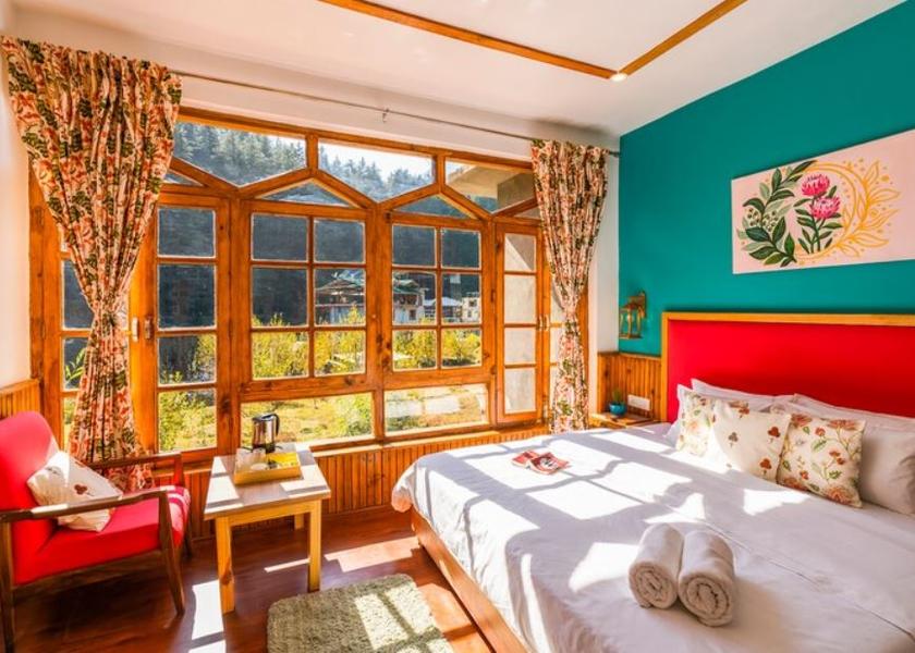Himachal Pradesh Manali Deluxe Valley Facing Room