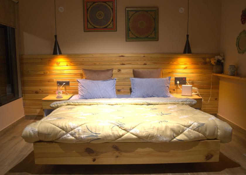 Uttarakhand Mukteshwar Luxury Studio With Living And 1 Bedroom
