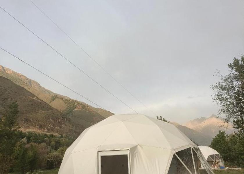 Jammu and Kashmir Sonamarg Hotel Exterior