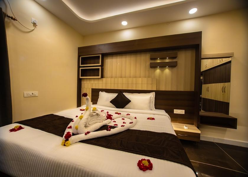Tamil Nadu Thanjavur PREMIUM ROOM AC