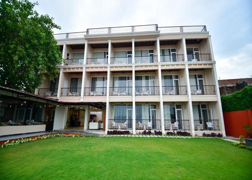 Uttar Pradesh Varanasi Hotel Exterior