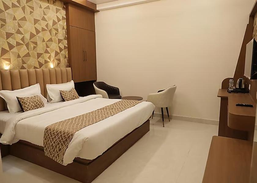 Uttar Pradesh Varanasi  Executive room