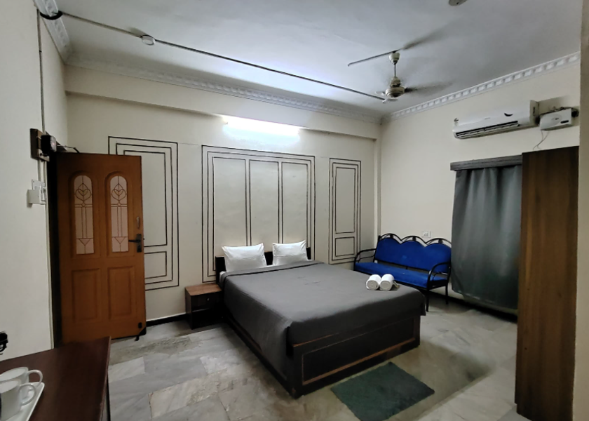 Tamil Nadu Coimbatore Deluxe Queen