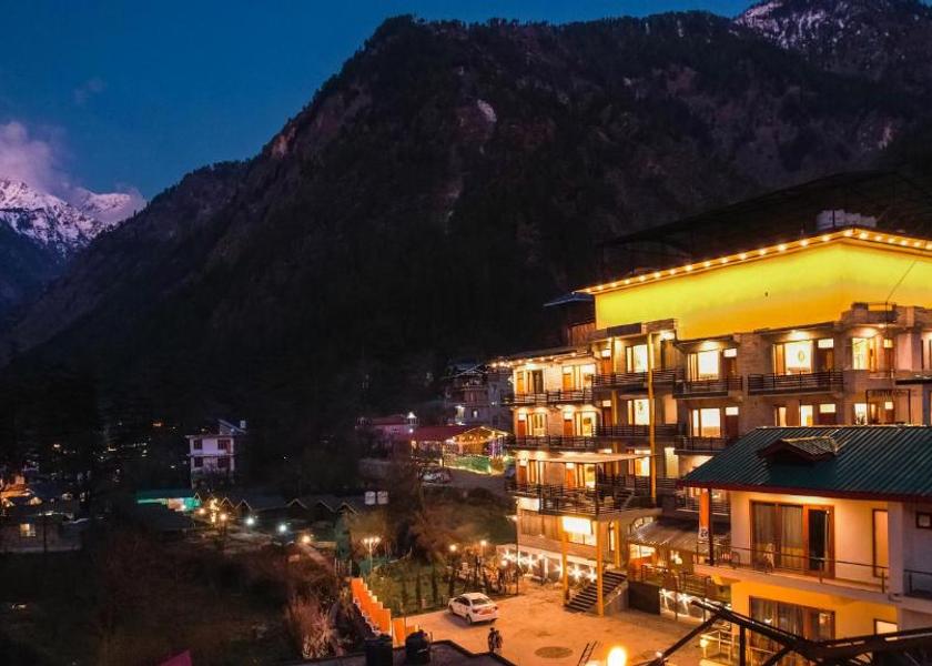 Himachal Pradesh Kasol Facade