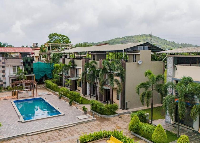 Maharashtra Lonavala Pool