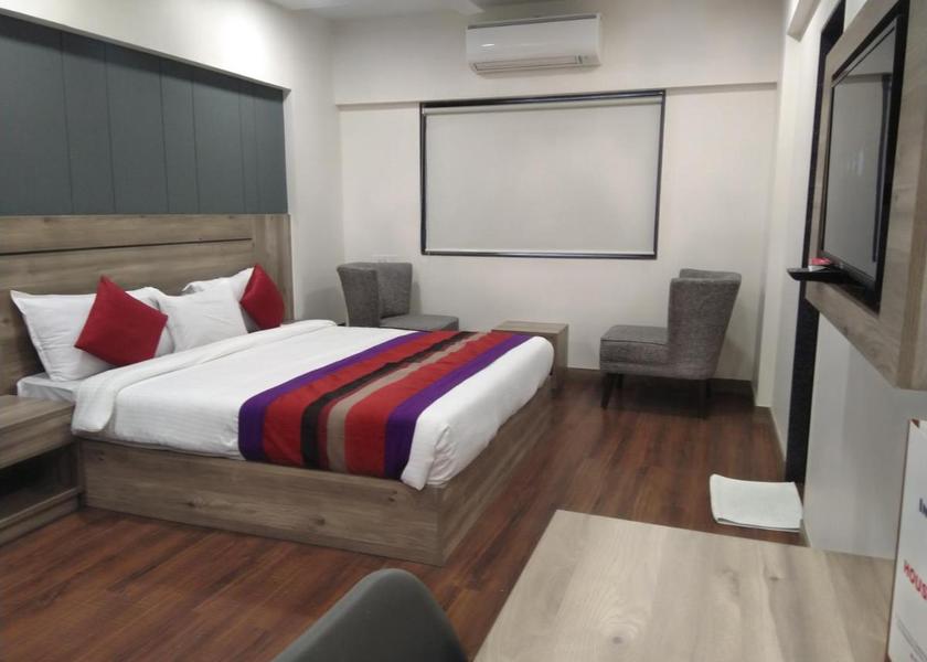 Maharashtra Pune Suite Room