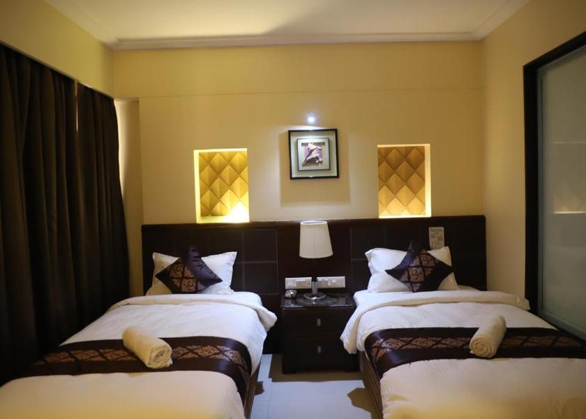 Maharashtra Pune Deluxe Room