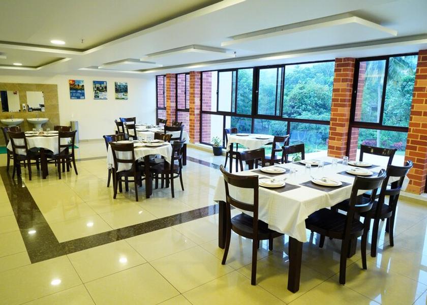 Tamil Nadu Courtrallam Food & Dining