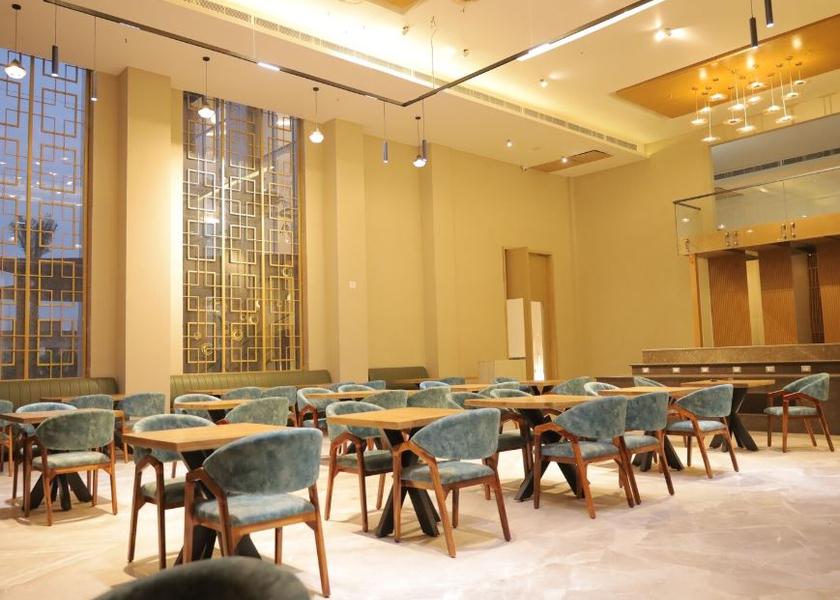 Uttar Pradesh Etawah Food & Dining