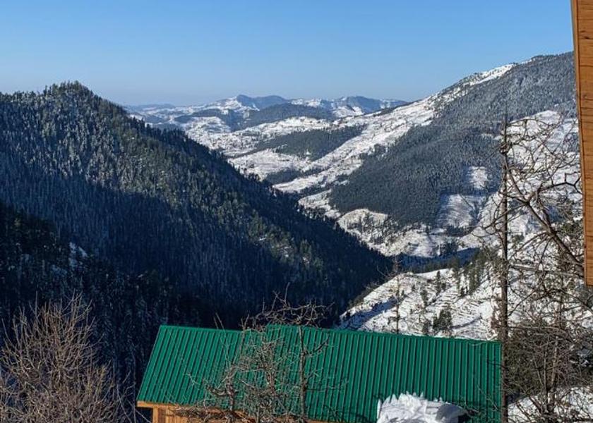 Himachal Pradesh Narkanda Public Areas