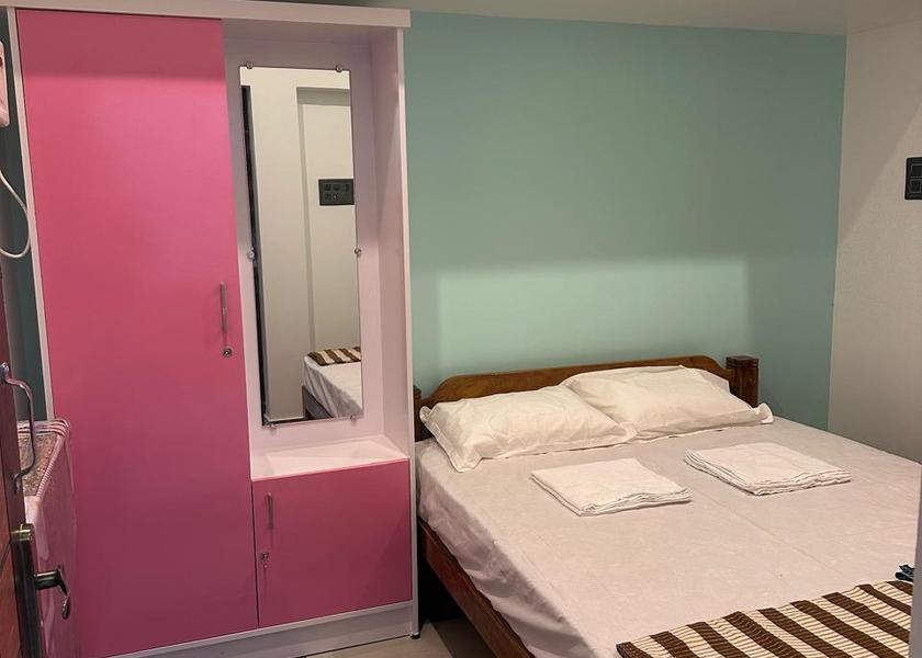 Tamil Nadu Kumbakonam Deluxe Double Room