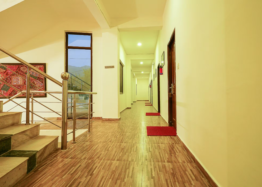 Himachal Pradesh Bir Public Areas