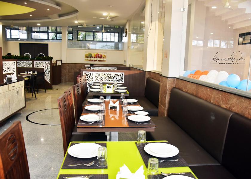 Maharashtra Jalgaon Food & Dining