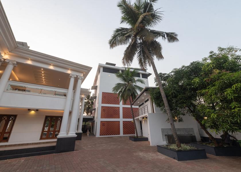 Karnataka Mangalore Hotel Exterior