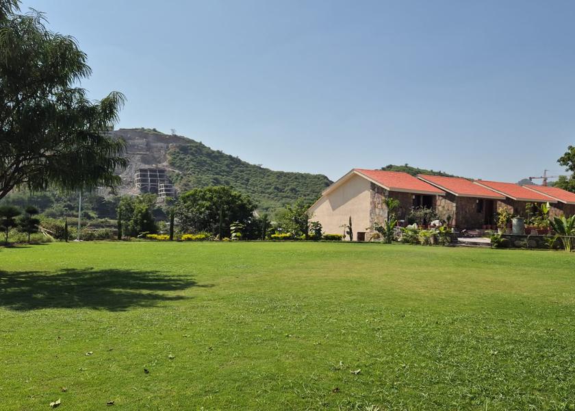 Rajasthan Udaipur Hotel Exterior