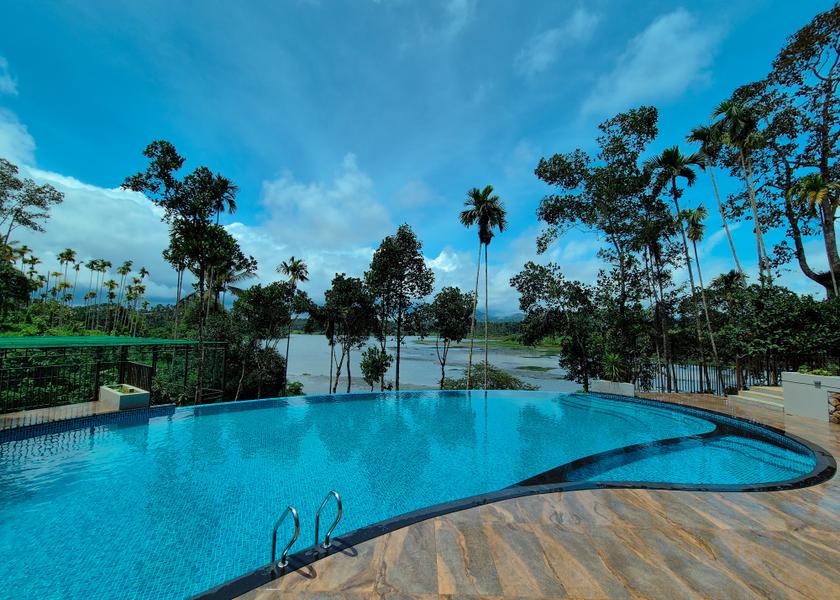 Kerala Wayanad Pool