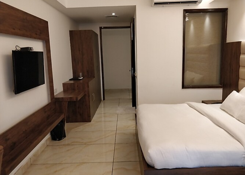 Haryana Karnal Elite Room